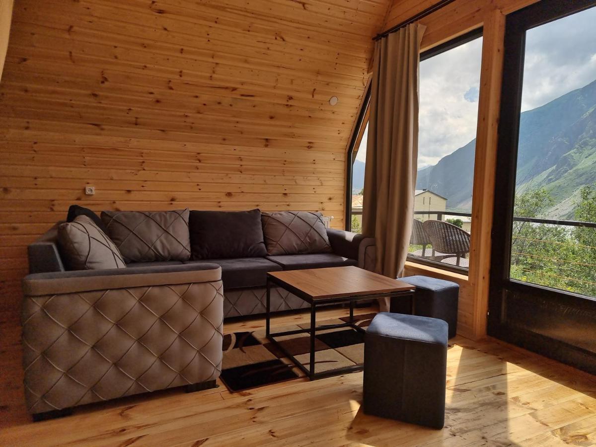 Ska Cottage Kazbegi Bagian luar foto